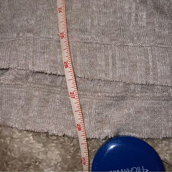Anthropologie size M shirt - Picture 6 of 9